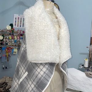 Sleeveless faux fur vest